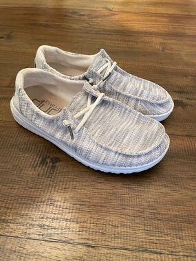 Hey Dude Wendy shoes